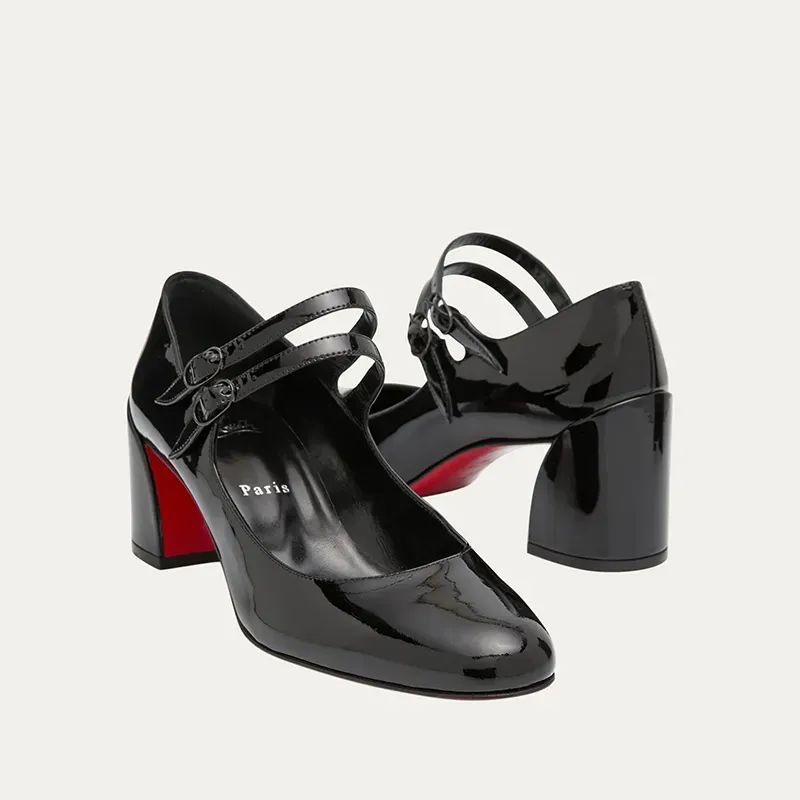 taylor swift shoes christian dior Miss Jane pumps' title='The 7 Shoe Styles Taylor Swift Wears on Repeat