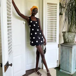 20 Stores Like Anthropologie to Shop Right Now