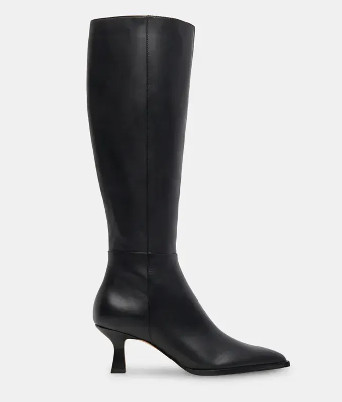 dolce vita boots frazzled english woman trend' title='‘Frazzled English Woman’ Is the Only Aesthetic I Want to Wear This Winter. Here’s Exactly How to Get the Look