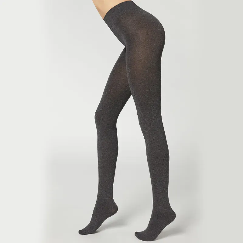 taylor swift past outfits Calzedonia Total Comfort Soft Touch Tights' title='5 Outfits Taylor Swift Wore 10 Years Ago That I’d Wear Today (& 1 I’d Leave in the Past)