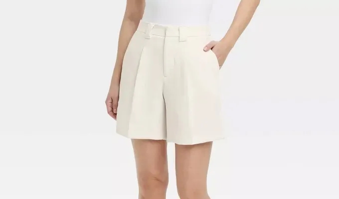 gen-z-preppy-fashion-trend A New Day Signature Crepe Bermuda Shorts' title='Gen Z Has Spoken: Here’s What ’Preppy’ Looks Like in 2025