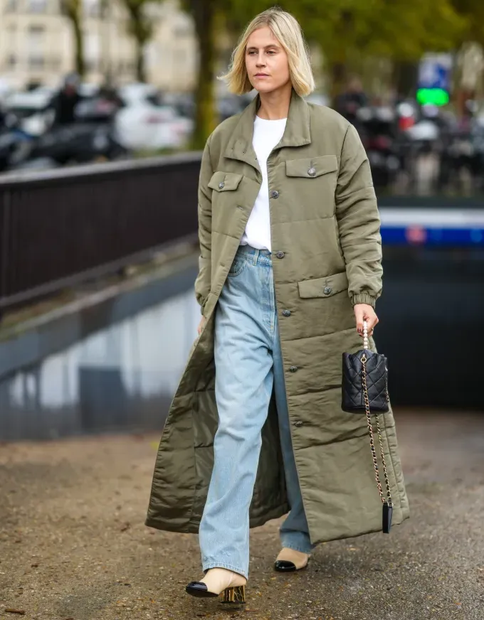 woman wearing a long shacket' fetchpriority='auto' title='31 Outfit Ideas for a Sparkly Stylish and Rather Festive December