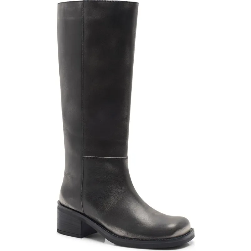 free people pull on boots' title='The 3 Fall Boot Trends That Will Rule 2025 & One I’m Sad to See Being Left Behind