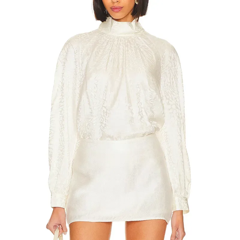 frame blouse' title='Wondering How to Style Flannel? Here Are 17 Outfit Ideas to Try According to a Fashion Editor