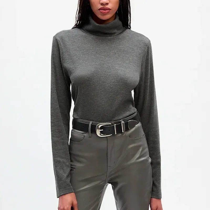 gap gray sweater t shirt' title='Wondering How to Style Flannel? Here Are 17 Outfit Ideas to Try According to a Fashion Editor