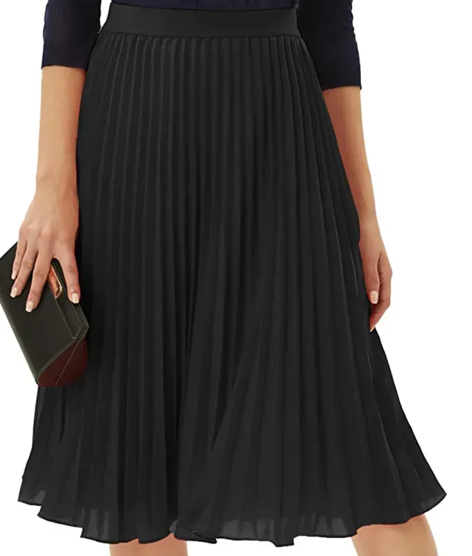 soft goth black pleated skirt amazon' fetchpriority='auto' title='The Soft Goth Aesthetic Is Trending Thanks to the ‘Wednesday’ Netflix Hit: Here Are 10 Ways to Get the Look