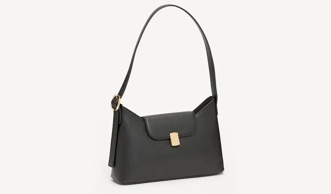 old-navy-bags-black-bag' title='Old Navy’s New Handbag Line Starts at $25 But Looks (and Feels) *So* High-End