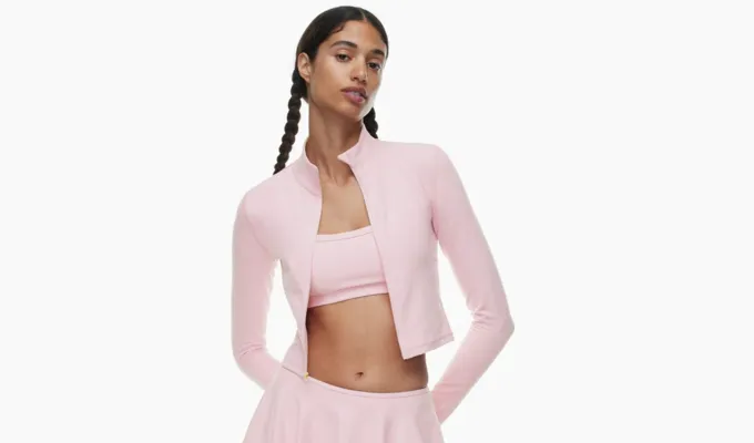 aritzia stores like abercrombie and fitch' title='14 Stores Like Abercrombie & Fitch for Staple Pieces and Trends Alike