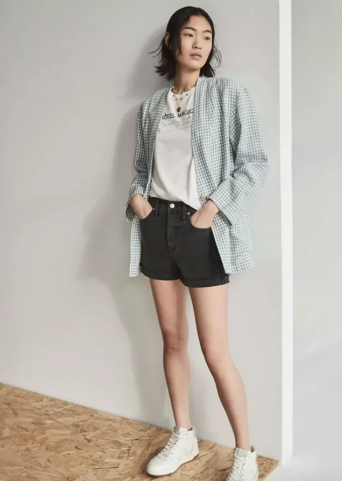 madewell' title='14 Stores Like Abercrombie & Fitch for Staple Pieces and Trends Alike