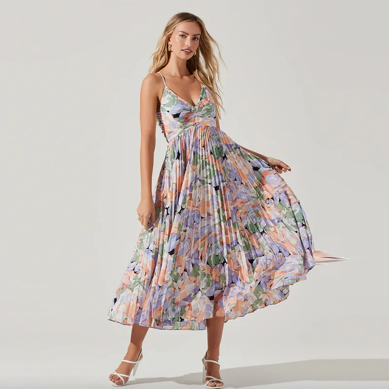 astr the label blythe dress' title='14 Stores Like Abercrombie & Fitch for Staple Pieces and Trends Alike