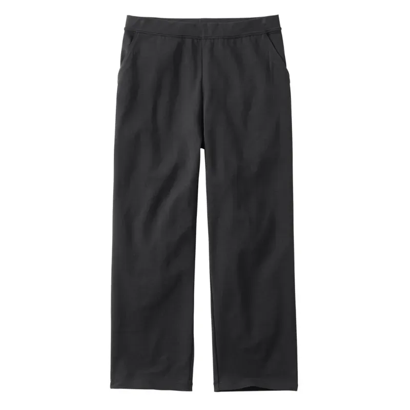 llbean how to style capris' title='How to Style Capris Like It’s 2024 (Plus One Look That’s Best Left in the Early Aughts)