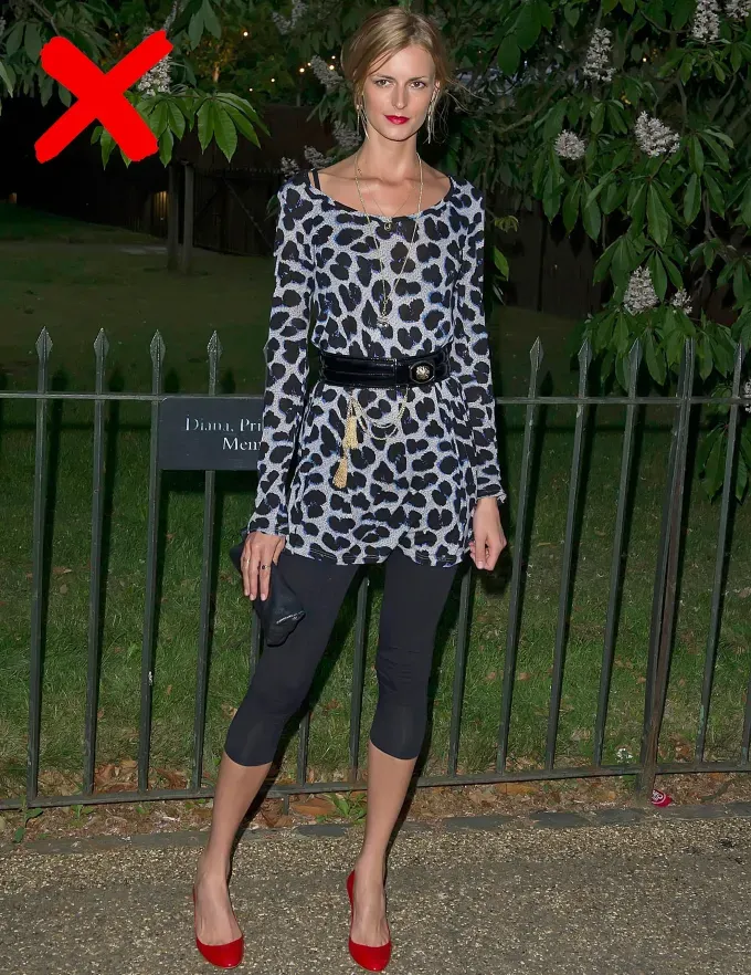 dont' fetchpriority='auto' title='How to Style Capris Like It’s 2024 (Plus One Look That’s Best Left in the Early Aughts)