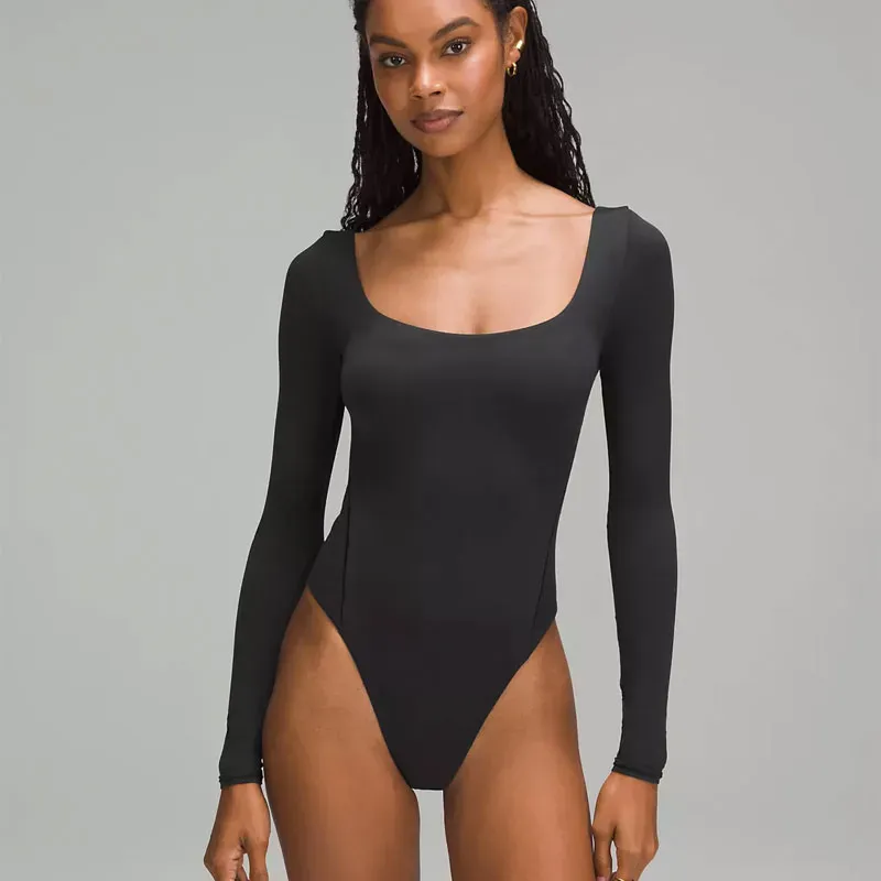 barrel jeans petites bodysuit' title='Here’s How I Pull Off Barrel Jeans as a 5’1 Petite