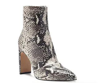 jessica simpson boots' title='Wondering How to Wear Ankle Boots With Skinny Jeans? Just Follow These Style Rules and You’ll Be Good to Go