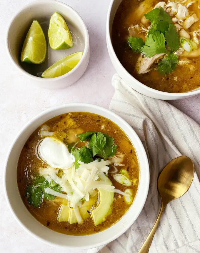 postpartum freezer meals: spicy slow cooker green chicken chili' title='31 Postpartum Freezer Meals Any Parent Will Appreciate