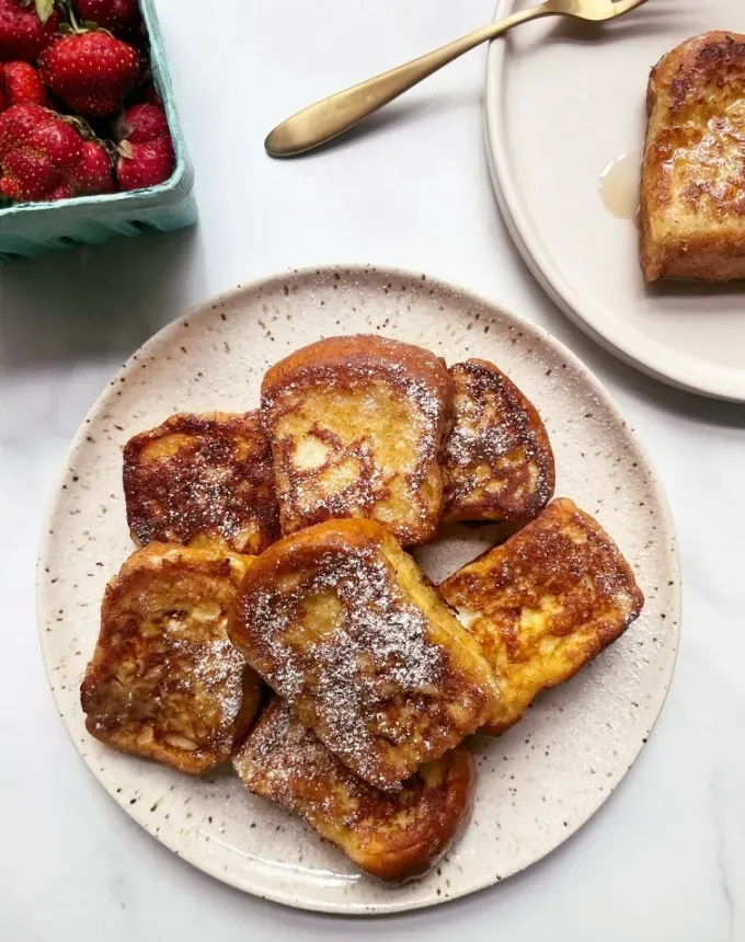 easter brunch ideas: hawaiian roll french toast' title='66 Easter Brunch Ideas That Are Quick Easy and Festive