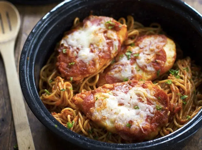 chicken pizzaiola' title='49 Dinners You Can Make with a Jar of Tomato Sauce