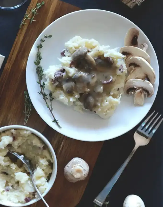 side dishes for ham: cauliflower mashed potatoes with mushrooms' title='62 Side Dishes for Ham to Serve on Easter Christmas and Every Day in Between