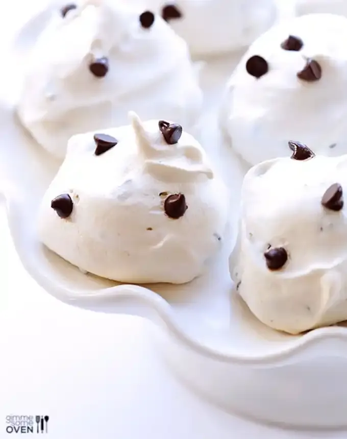 types of cookies: chocolate chip meringue cookies' title='The 23 Types of Cookies Every Baker Should Master
