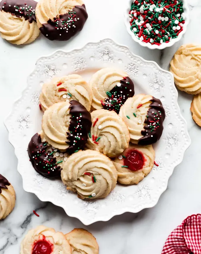 types of cookies: butter cookies on a plate' title='The 23 Types of Cookies Every Baker Should Master