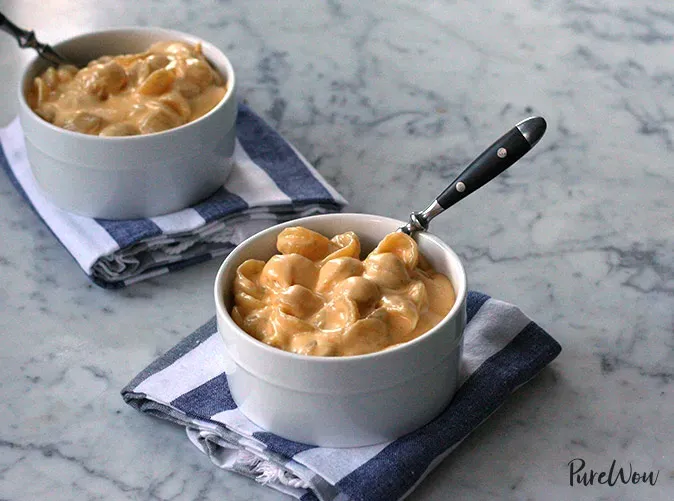 one-pot pasta recipes: one-pot mac and cheese' title='27 One-Pot Pasta Recipes for Lazy Nights