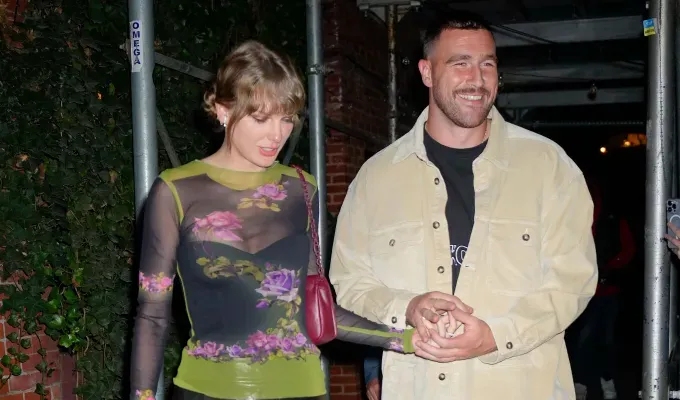 travis kelce and taylor swift in nyc at waverly inn' fetchpriority='auto' title='The 17 Best Restaurants Taylor Swift Has Been to in NYC (And What to Order at Each)