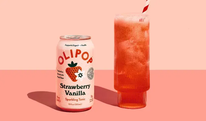best olipop flavors: olipop strawberry vanilla' title='The 11 Best OLIPOP Flavors Ranked by Our Editors
