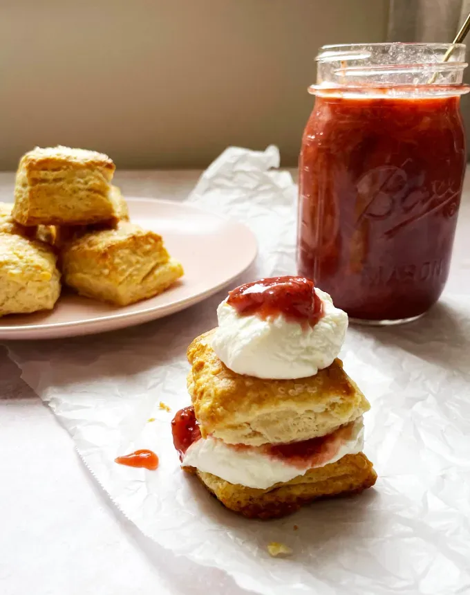 easy summer dessert recipes: mini strawberry rhubarb shortcakes' title='92 Easy Summer Desserts to Devour from Now Until Labor Day