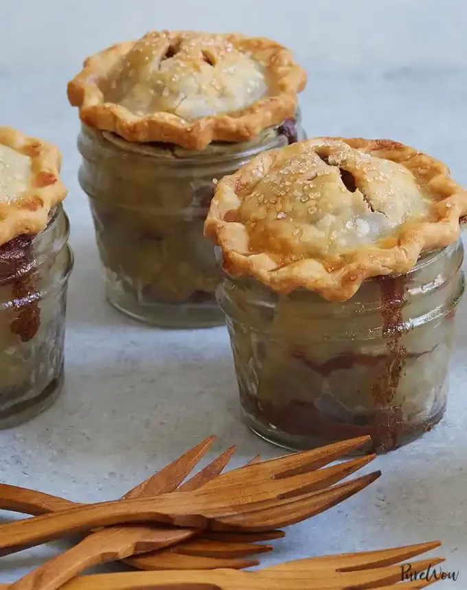 easy summer dessert recipes: mini apple pies' title='92 Easy Summer Desserts to Devour from Now Until Labor Day