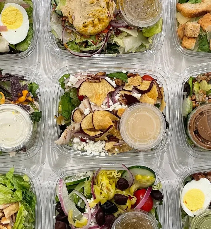 Jeder Panera -Brotsalat, der von einem Food -Redakteur eingestuft und bewertet wurde, der sie alle probiert hat