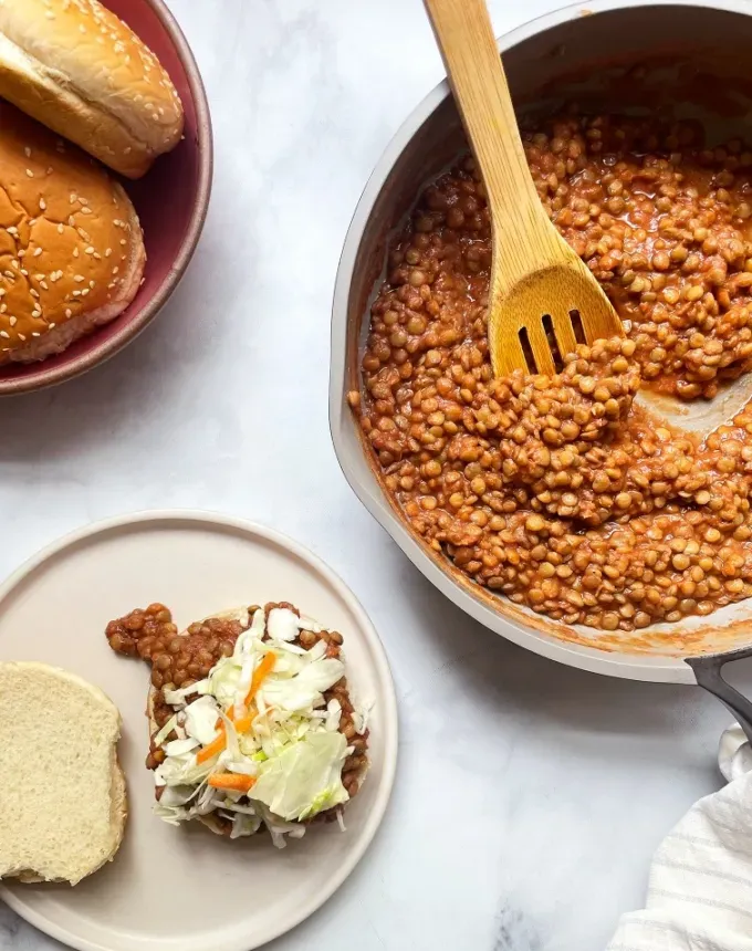 easy dinner recipes: vegetarian sloppy joes' title='65 Easy Dinner Recipes for Beginners (That Even the Most Culinarily Challenged Can Manage)