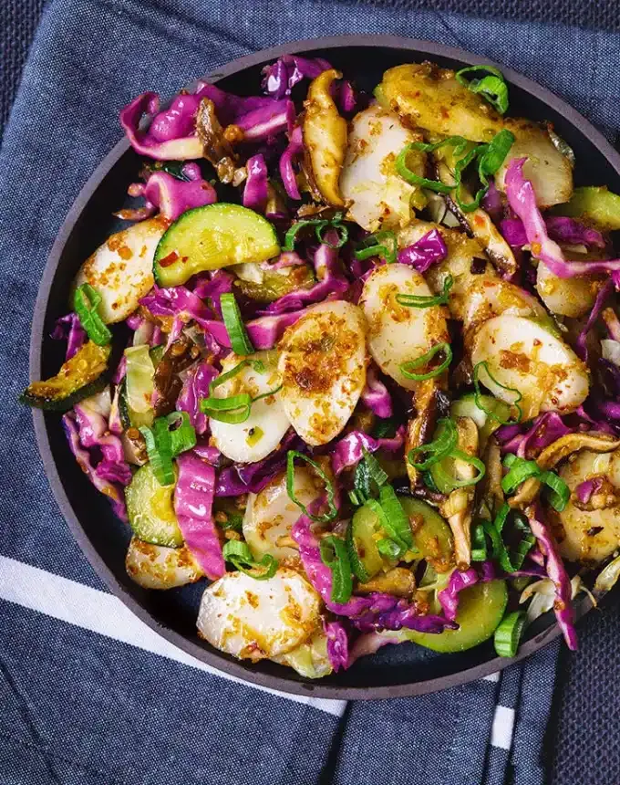 easy dinner recipes: stir-fried rice cakes in xo sauce' title='65 Easy Dinner Recipes for Beginners (That Even the Most Culinarily Challenged Can Manage)