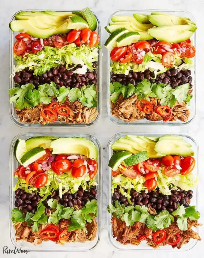 easy dinner recipes: meal prep burrito bowls' title='65 Easy Dinner Recipes for Beginners (That Even the Most Culinarily Challenged Can Manage)