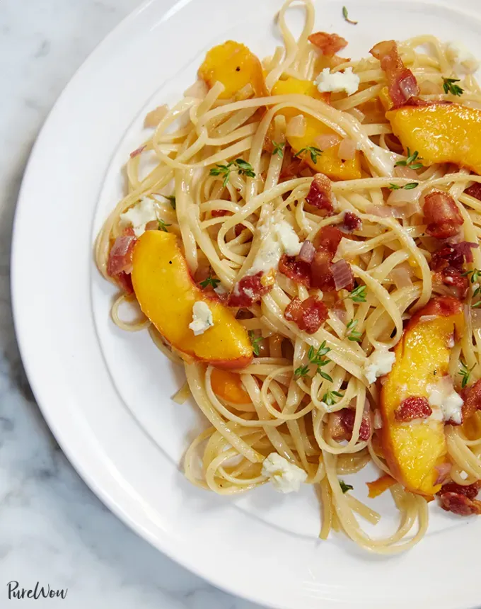 easy dinner recipes: linguine with peaches bacon and gorgonzola' title='65 Easy Dinner Recipes for Beginners (That Even the Most Culinarily Challenged Can Manage)