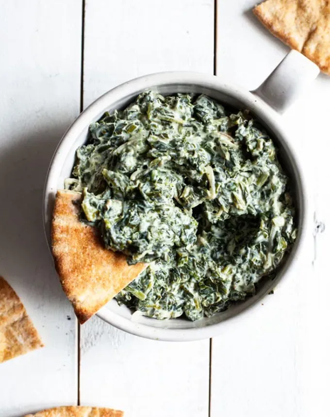 christmas snacks: simple vegan creamed spinach' title='65 Christmas Snacks Even the Busiest Hosts Can Pull Off