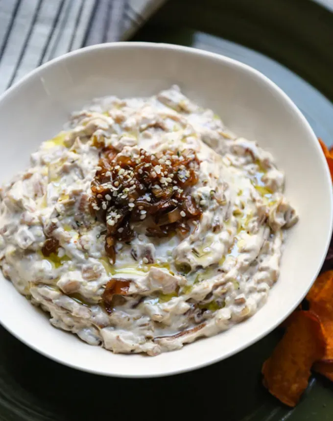 christmas snacks: healthy french onion dip' title='65 Christmas Snacks Even the Busiest Hosts Can Pull Off