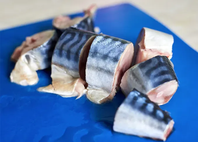 types of fish to eat atlantic mackerel' fetchpriority='auto' title='20 Types of Fish to Eat (That You Can Easily Cook at Home)