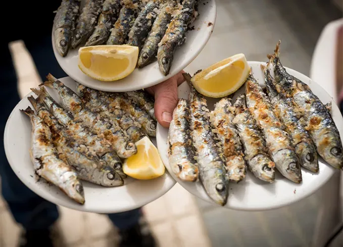 types of fish to eat sardines' fetchpriority='auto' title='20 Types of Fish to Eat (That You Can Easily Cook at Home)