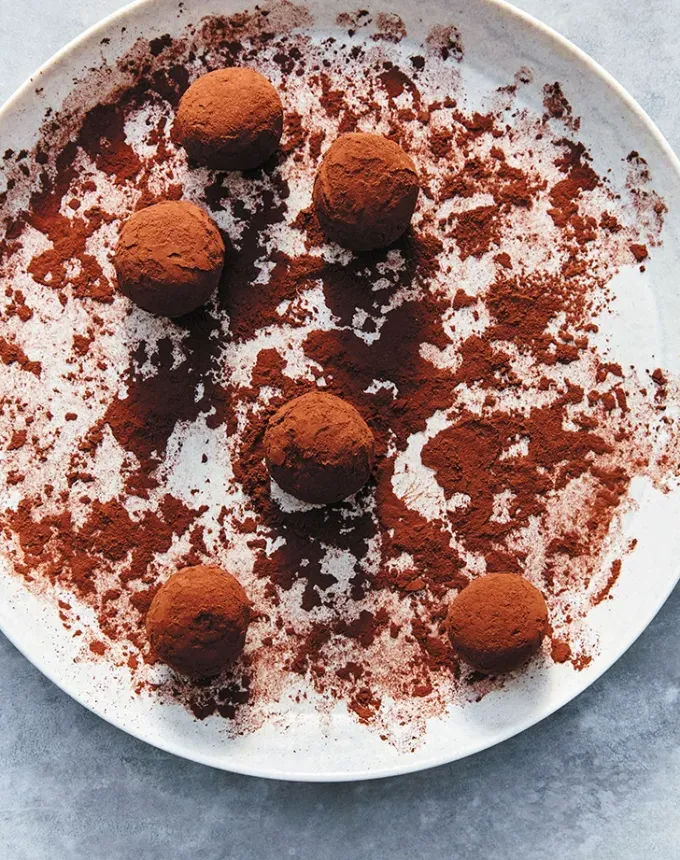 mini thanksgiving dessert recipes: three ingredient chocolate truffles' title='54 Mini Thanksgiving Desserts That Are (Almost) Too Cute to Eat