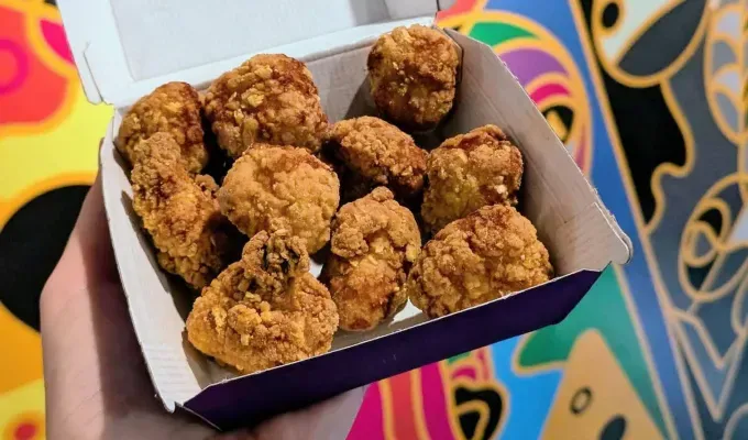 taco bell chicken nuggets' fetchpriority='auto' title='I Thought Taco Bell Had No Business Selling Chicken Nuggets—Until I Tried Them