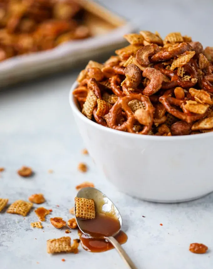 snack mix recipes: chipotle caramel chex mix' title='23 Snack Mix Recipes You Won’t Be Able to Put Down