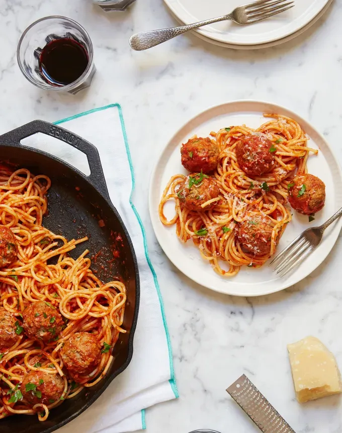 toddler meals: one-pan spaghetti and meatballs' title='25 Toddler Meals That Are Easy and Lazy Parent–Friendly (and Mostly 30 Minutes or Less)