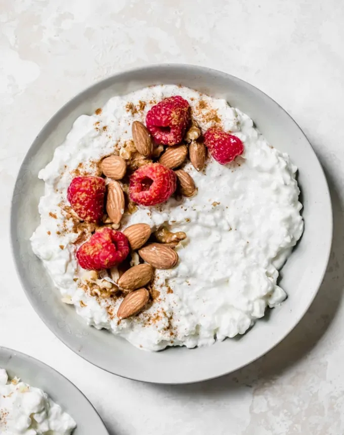 healthy midnight snacks: cottage cheese' title='25 Healthy Late-Night Snacks to Satisfy Midnight Cravings