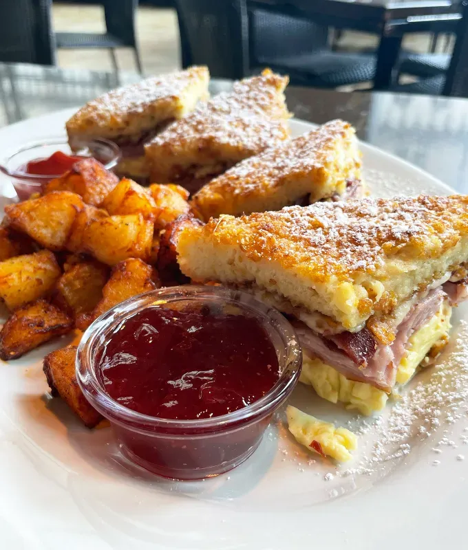 cheesecake factory brunch menu review: monte cristo sandwich' title='FYI The Cheesecake Factory Does Brunch—and I Tasted & Ranked the Entire Menu