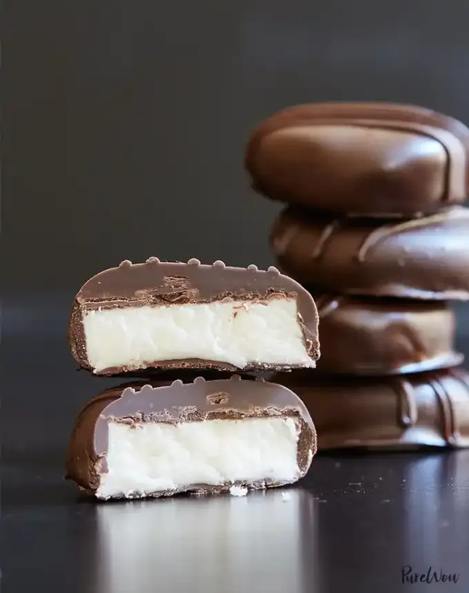 mini christmas desserts: peppermint patties' title='31 Mini Christmas Desserts That Are Equal Parts Delightful and Delicious