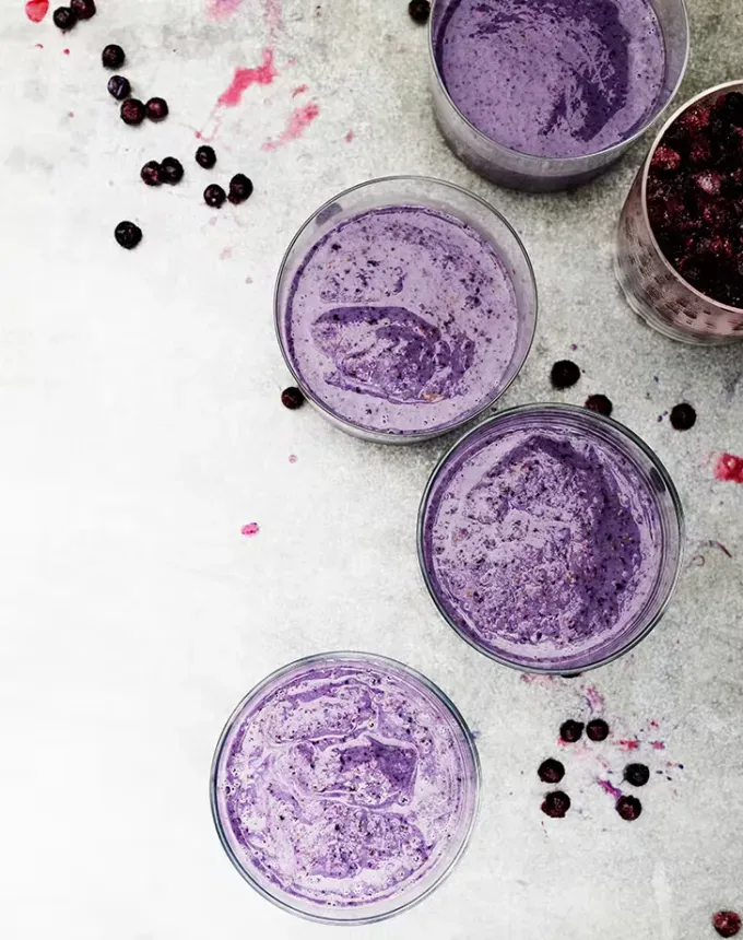 cold breakfast recipes gwyneth paltrow s blueberry cauliflower smoothie' title='26 Cold Breakfast Recipes for Busy Mornings