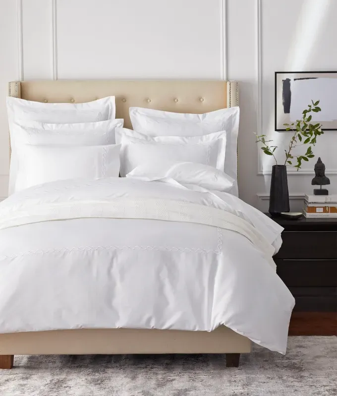 pb7' title='20 Stores Like Pottery Barn That You Should Definitely Have on Your Radar