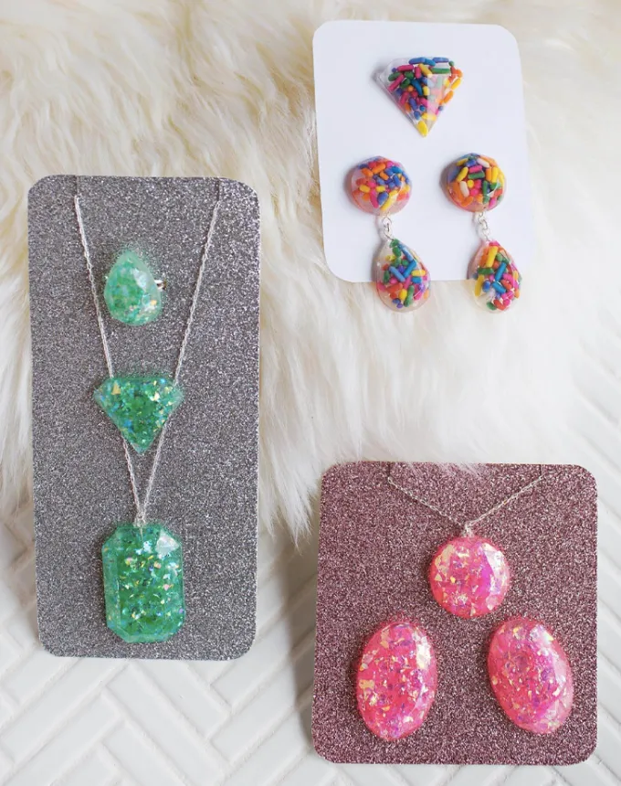 11 epoxy resin jewelry crafts for adults' title='58 Crafts for Adults That Won’t End Up in the Trash in Two Months