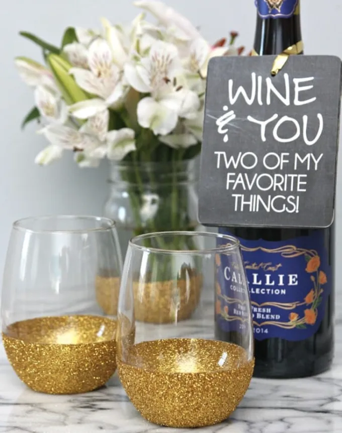 9 glitter dipped wine glasses crafts for adults' title='58 Crafts for Adults That Won’t End Up in the Trash in Two Months