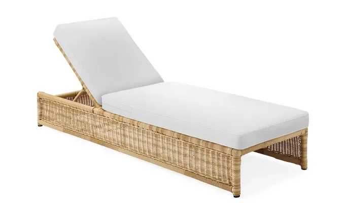 outdoor chaise 4' title='10 Comfortable Outdoor Chaise Lounge Chairs to Make Your Backyard Feel Like a 5-Star Resort